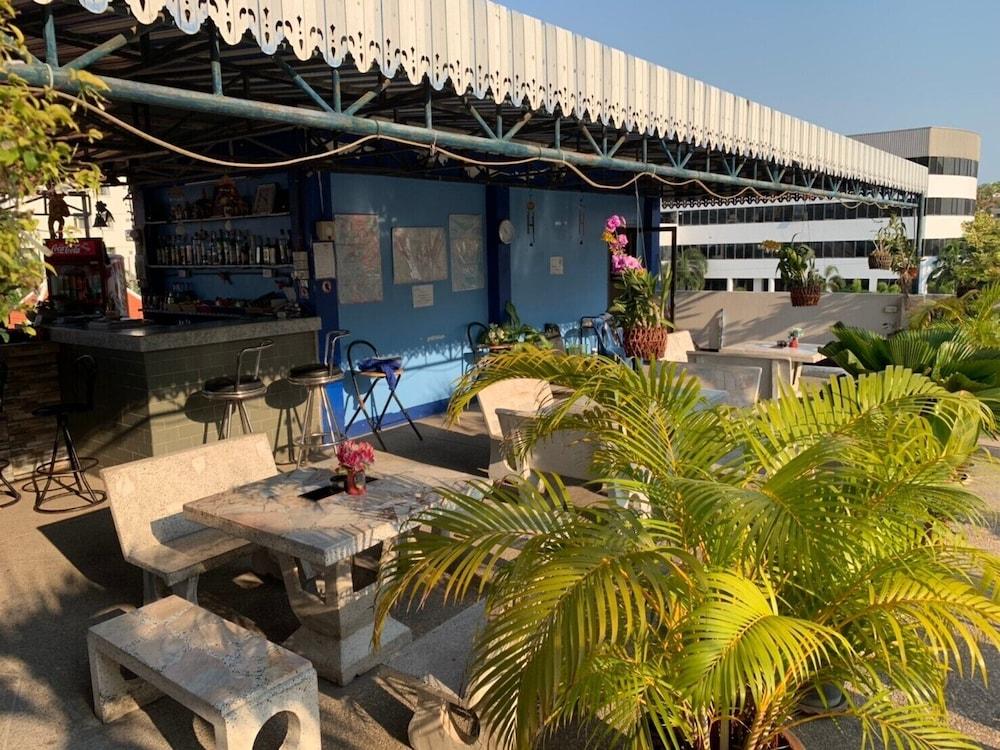 Jomtien Longstay Hotel - Sha Plus Certified Exterior foto